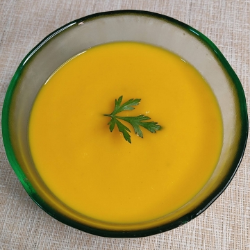 1. Crema fría de zanahoria  mango | Entrantes